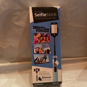 Selfie stick NEW in box